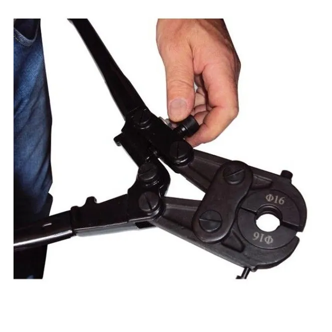 Pince à sertir multicouche et PER avec machoires TH 16-20-26 Vente de matériel de plomberie moins cher