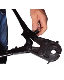 Pince à sertir multicouche et PER avec machoires TH 16-20-26 Vente de matériel de plomberie moins cher